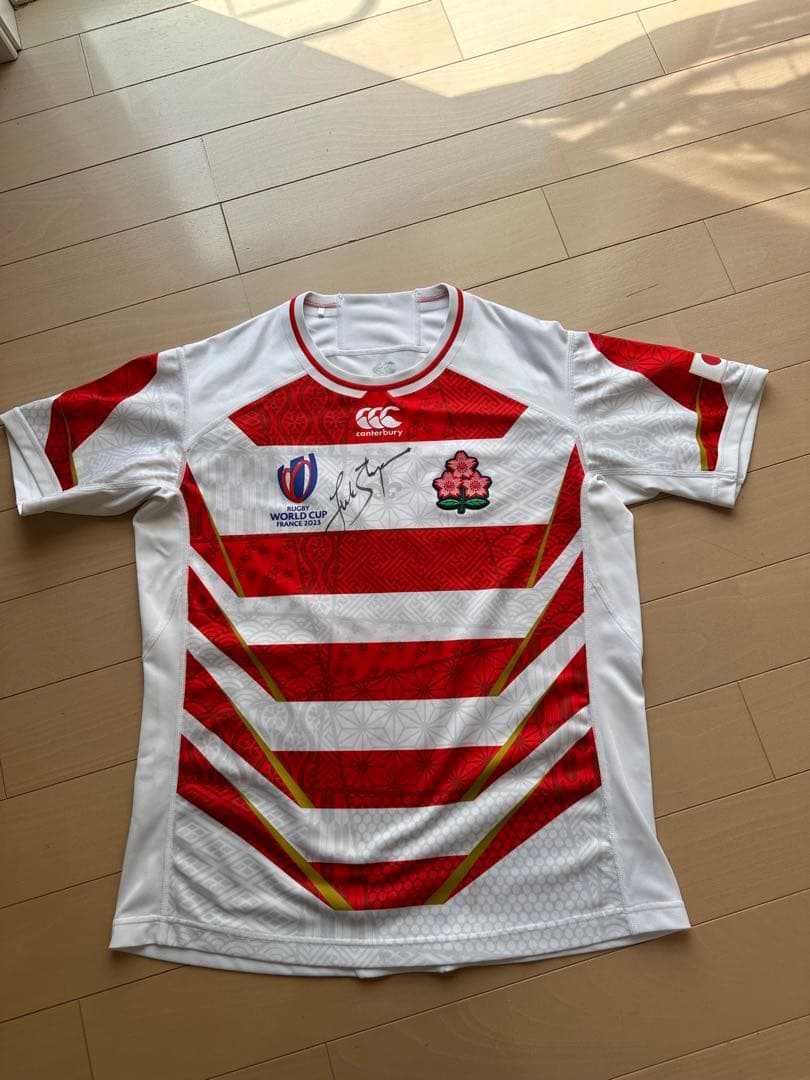 サイン入りカンタベリーラグビージャージ