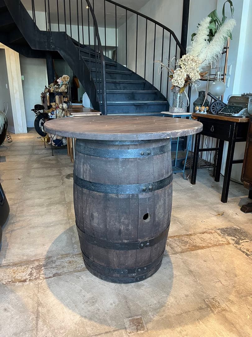 樽テーブル　カウンターテーブル