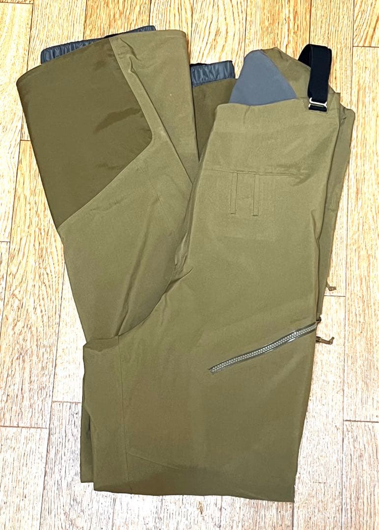 パタゴニア パウスレイヤービブ レディース Sサイズ　GORE-TEX PRO