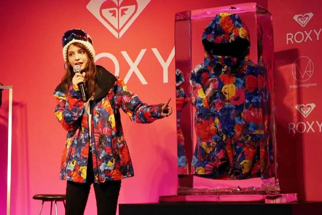 ROXY スノーボードウェア 女性用