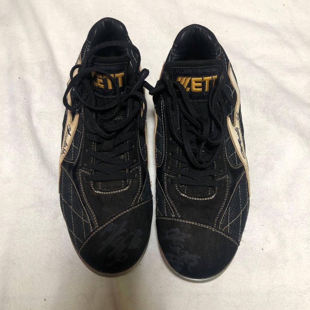 岡田幸文選手　実使用スパイク