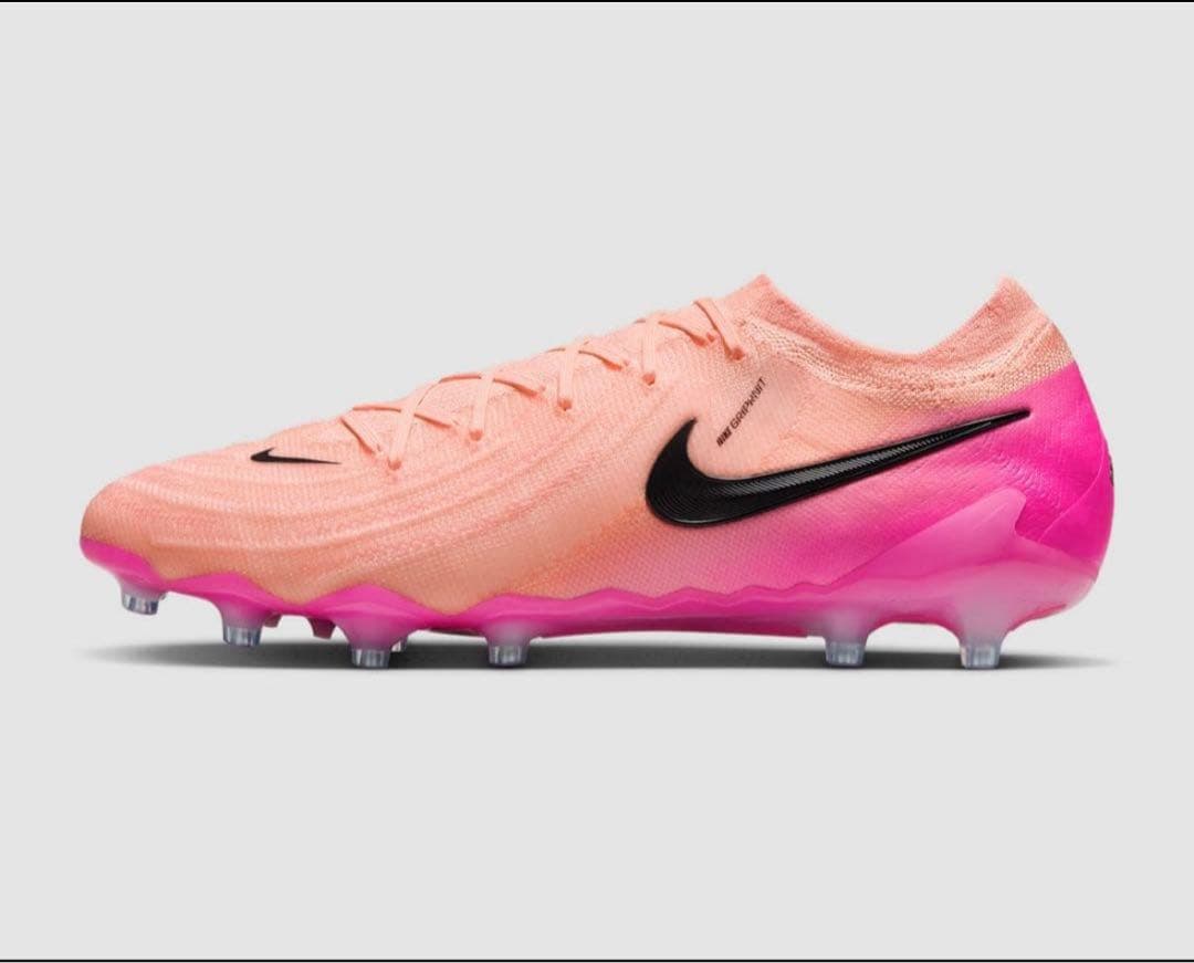 ナイキ ファントム GX 2 エリート　人工芝用　定価3万円超　サッカースパイク