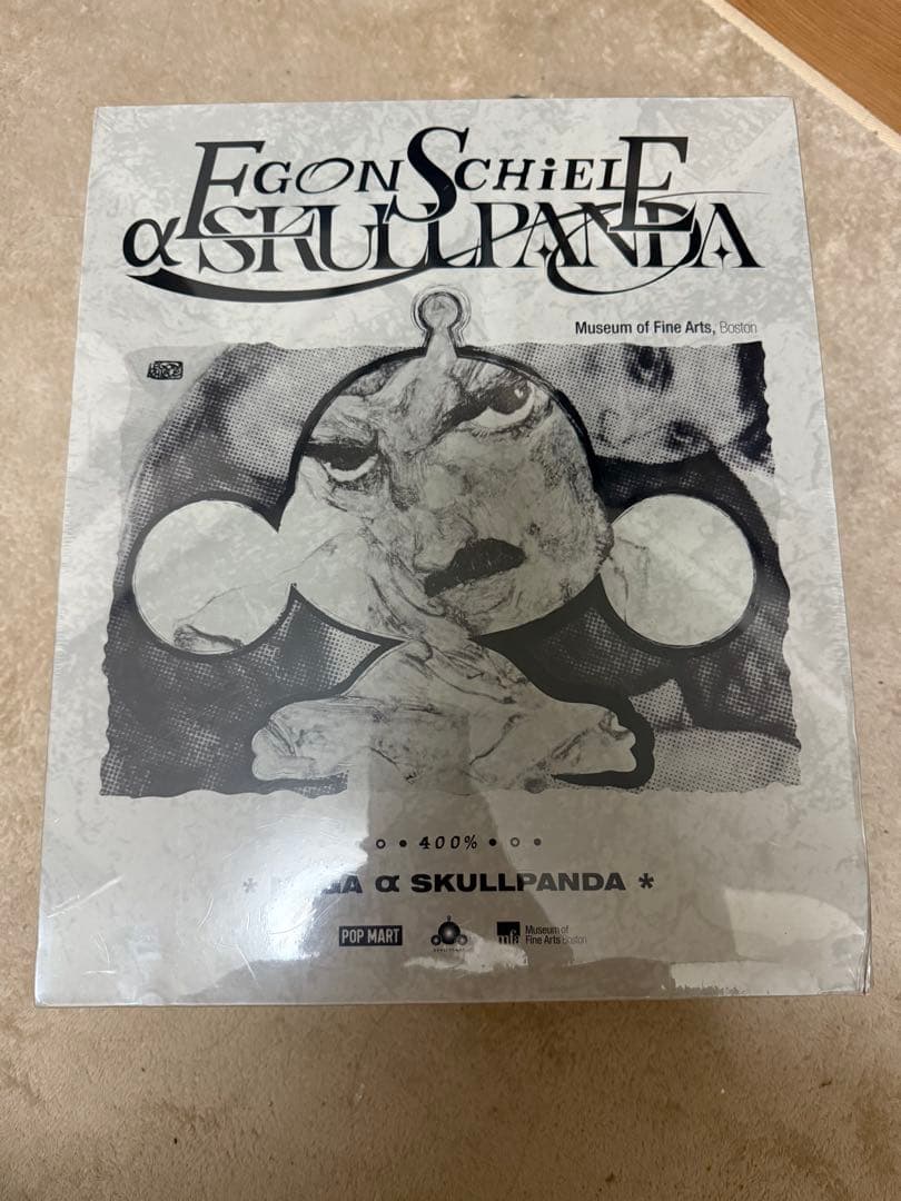 Egon Schiele α SKULLPANDA フィギュア
