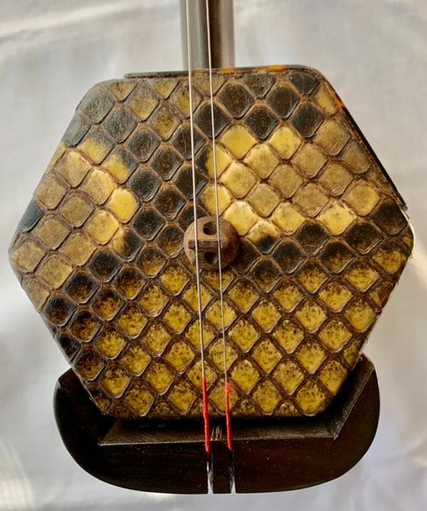 国際コンクールの二胡製作優秀者万菊根作った老紅木二泉二胡　値下げました‼️