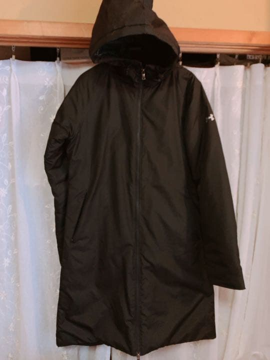 アンダーアーマー　　ウィンドブレーカー