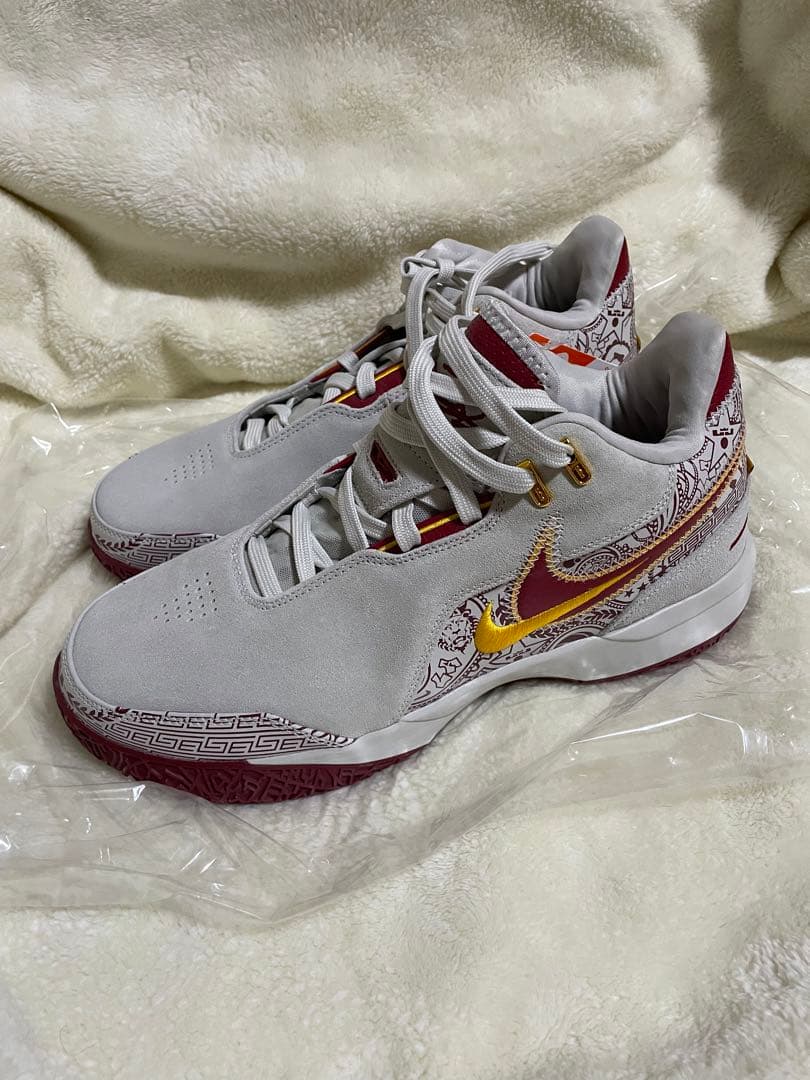 新品タグ付き！レブロン NXXT Gen AMPD EP 28.5cm