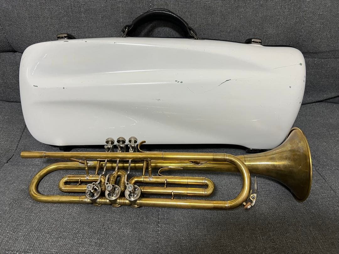 ロータリートランペット ケース付き