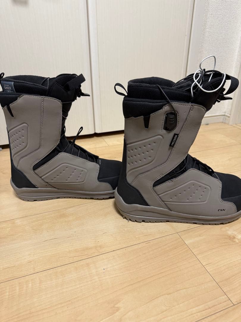 ノースウェーブ　ブーツ　フリーダム