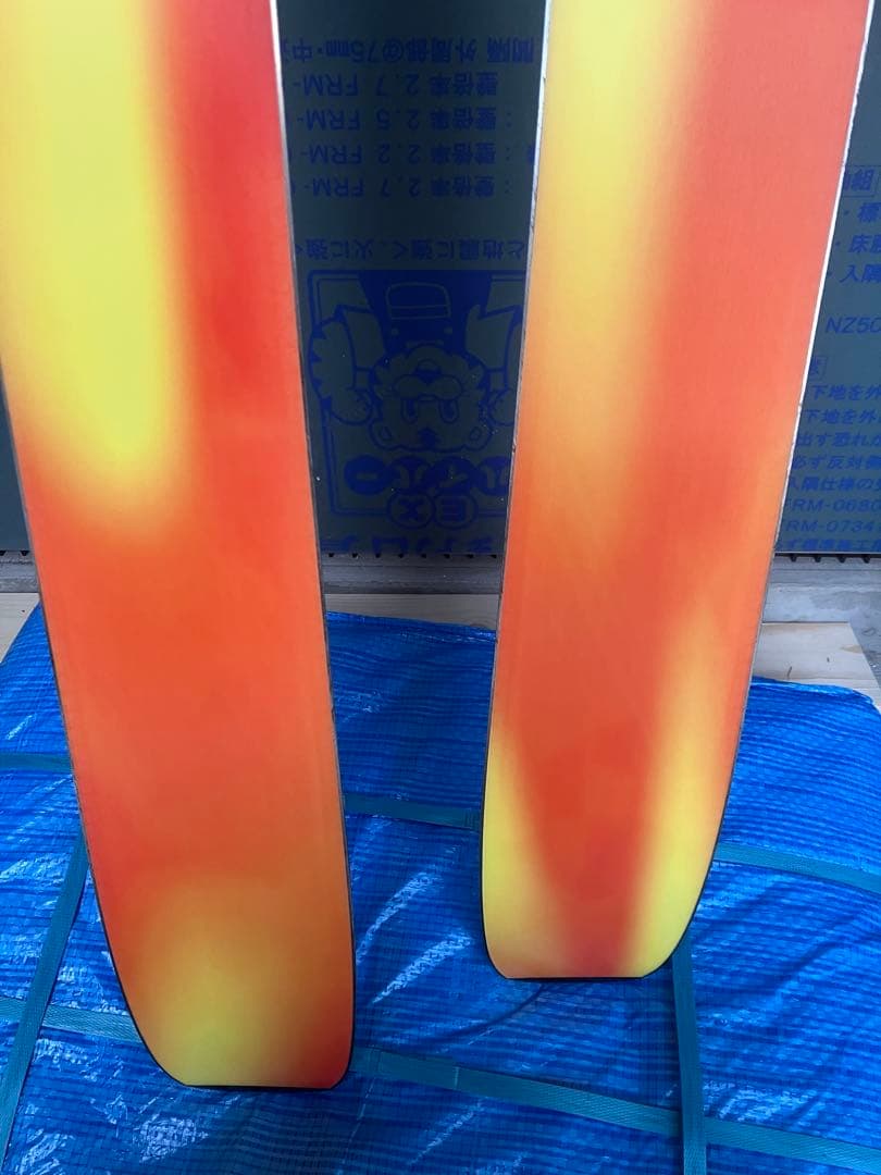 サロモン　qst106 ファットスキー