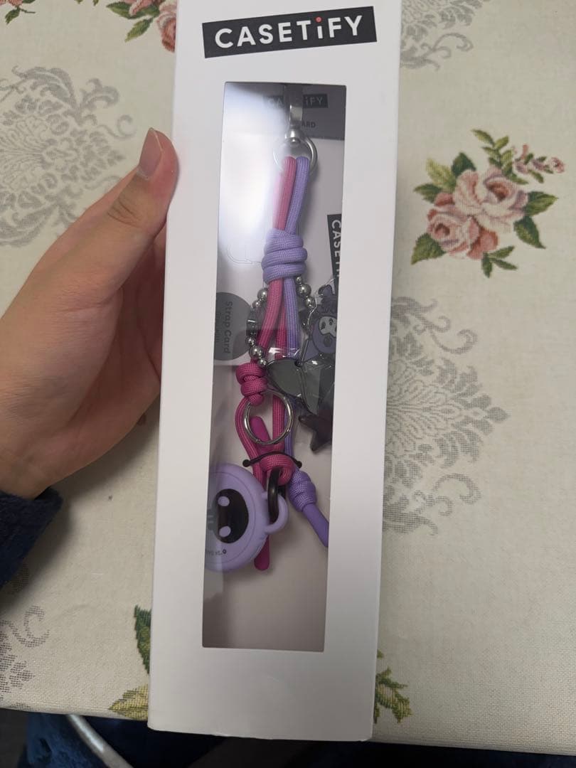CASETiFY キャラクター付きキーホルダー