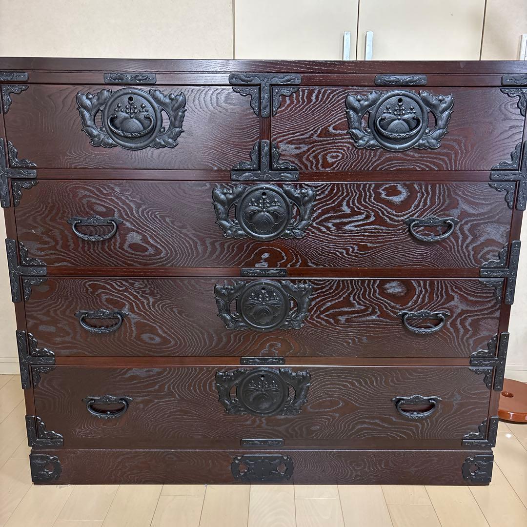 たまきん　伝統的な日本の箪笥 5段　桐箪笥