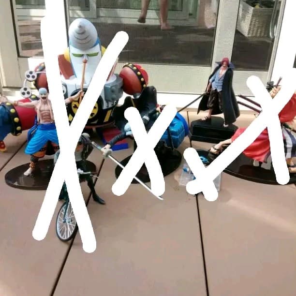 ワンピース　ONE PIECE　フィギュア