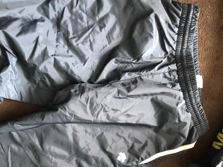 デサント ウインドブレーカー上下