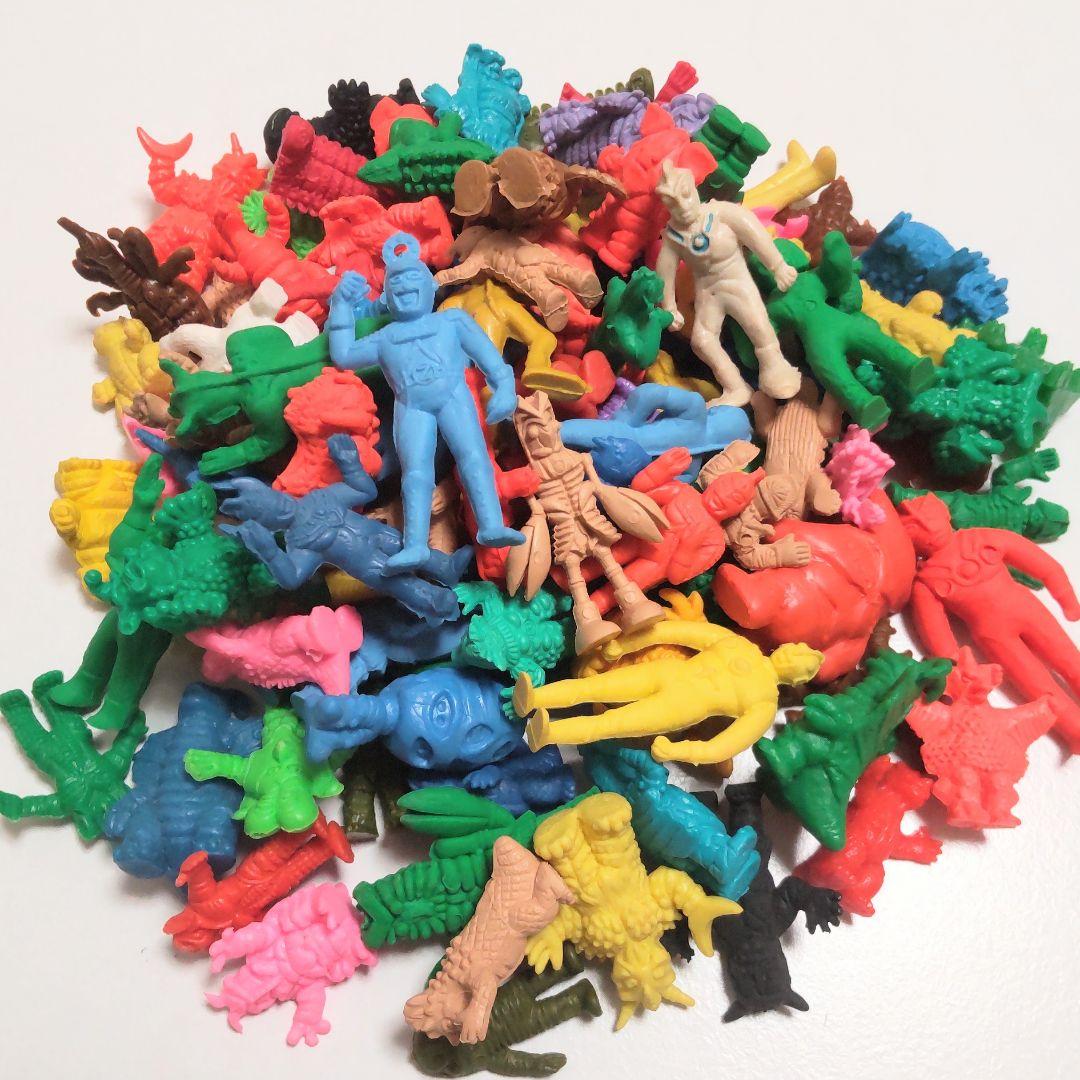 おーいおじさん用★　ウルトラマン怪獣消しゴム　パチ・無版権　大量100個以上