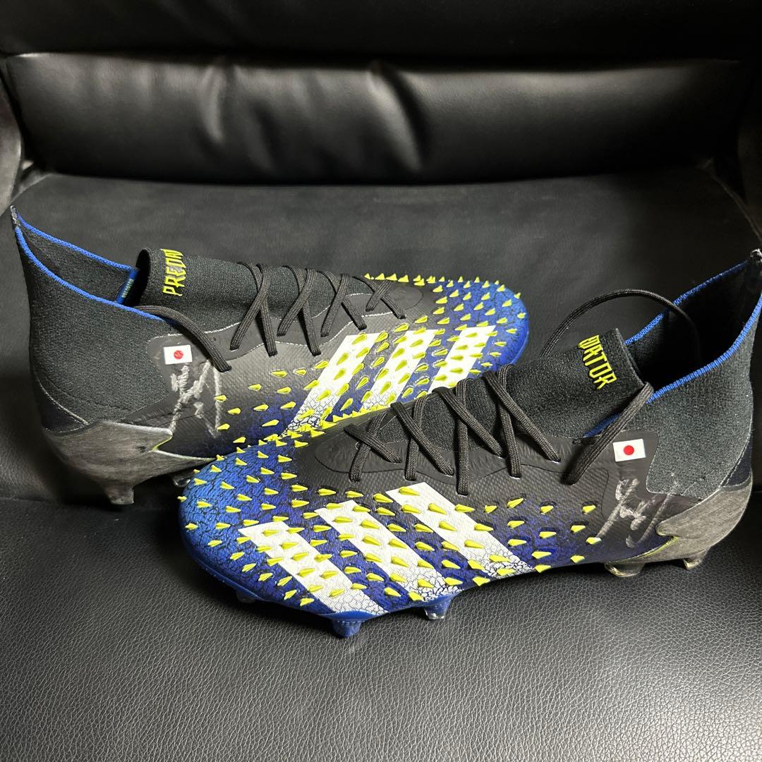 岩渕真奈　直筆サイン　実使用スパイク　日本代表　なでしこジャパン　アディダス