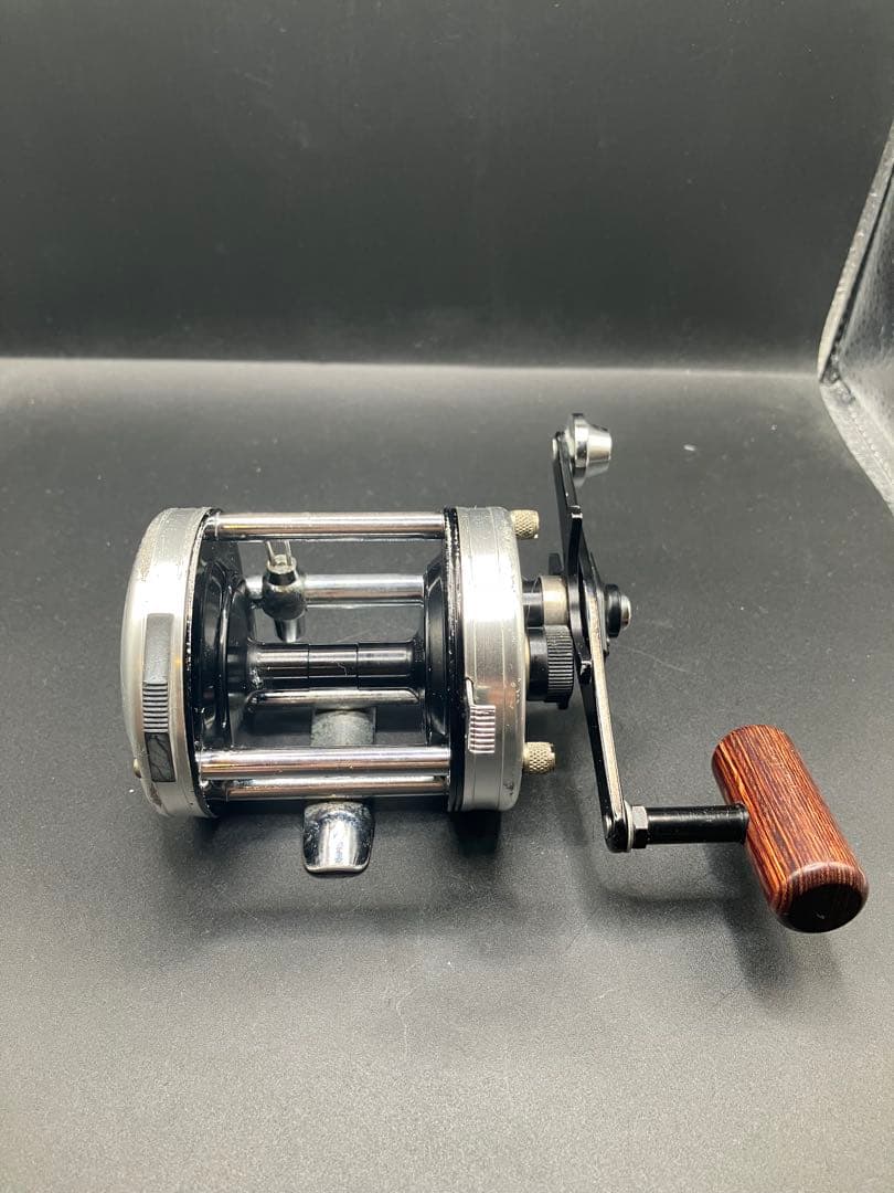 hr02 アブガルシア　アンバサダー　5500 No.831200