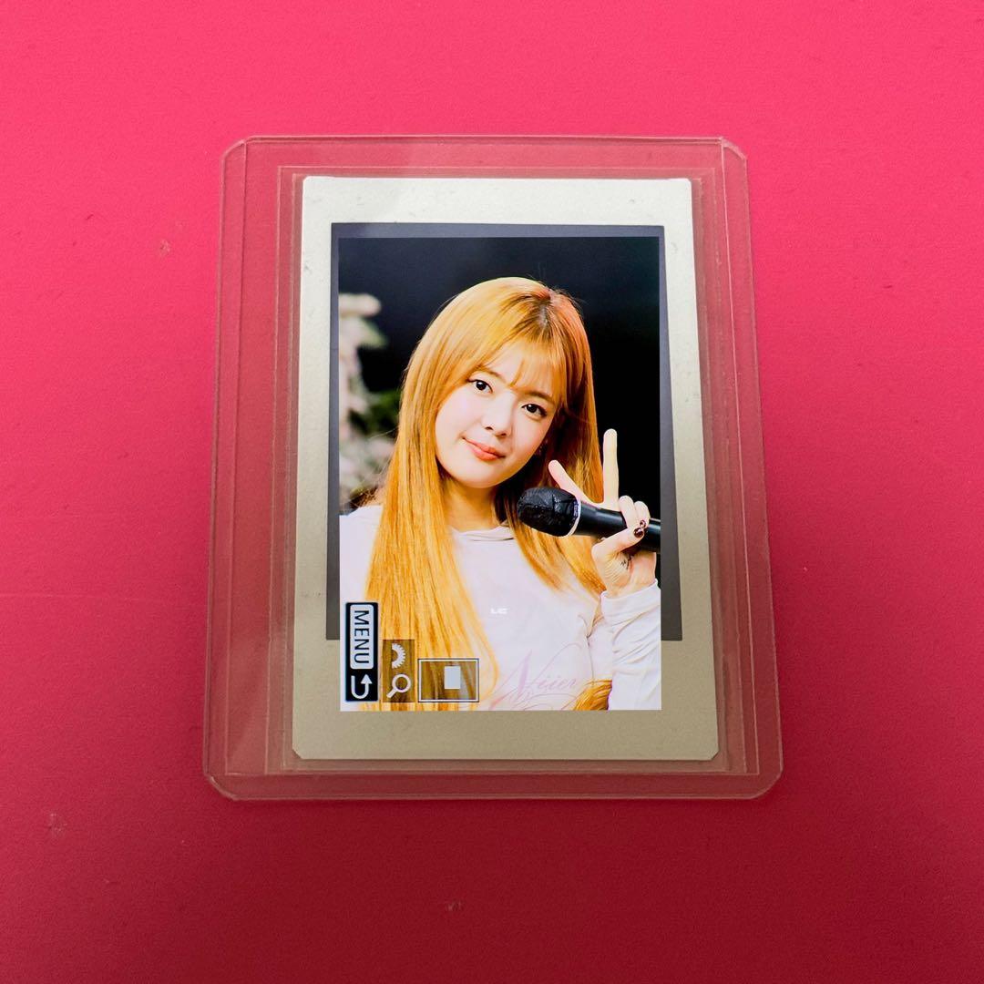 itzy GOLD リア 直筆サイン チェキ