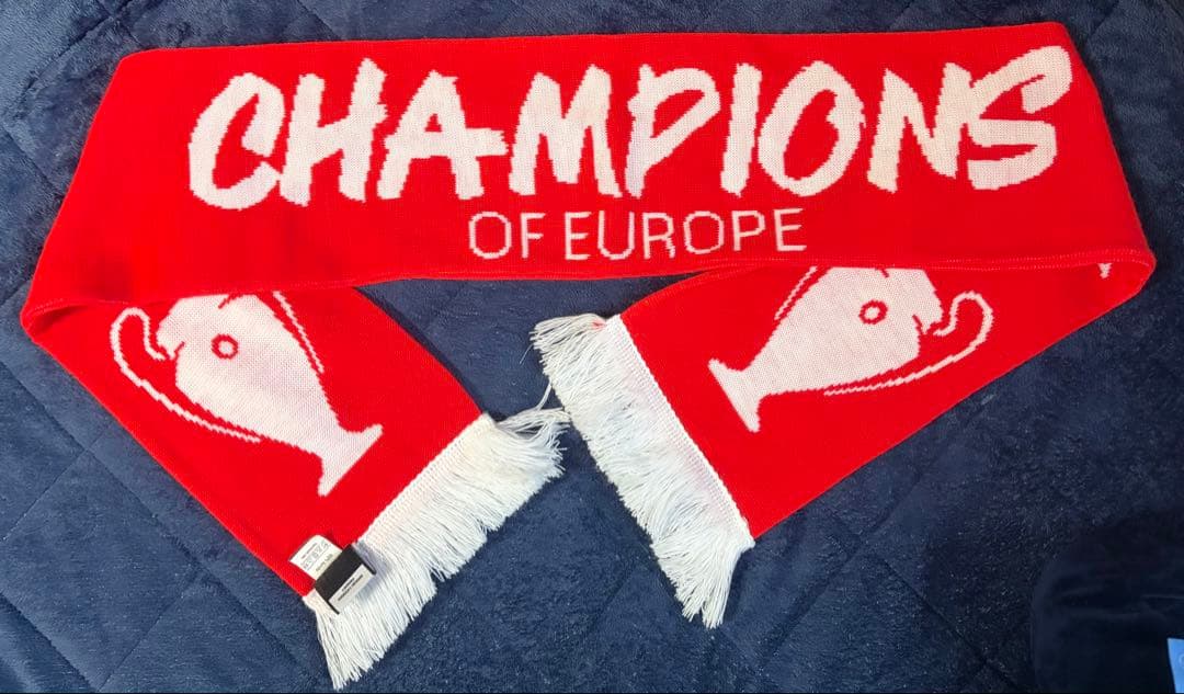 【優勝記念品/日本未発売】 リバプール チャンピオン リーグ　18/19マフラー