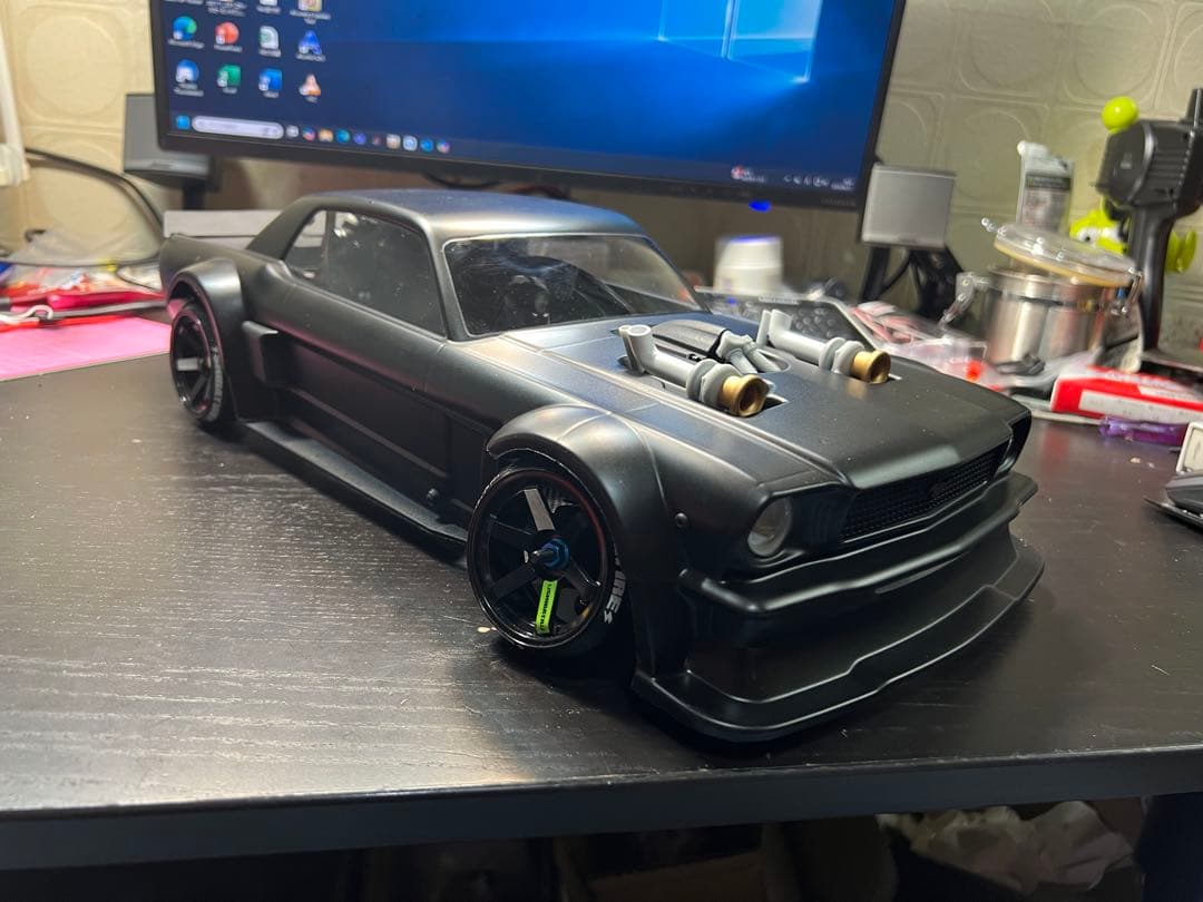 アソシエイテッド　DC10