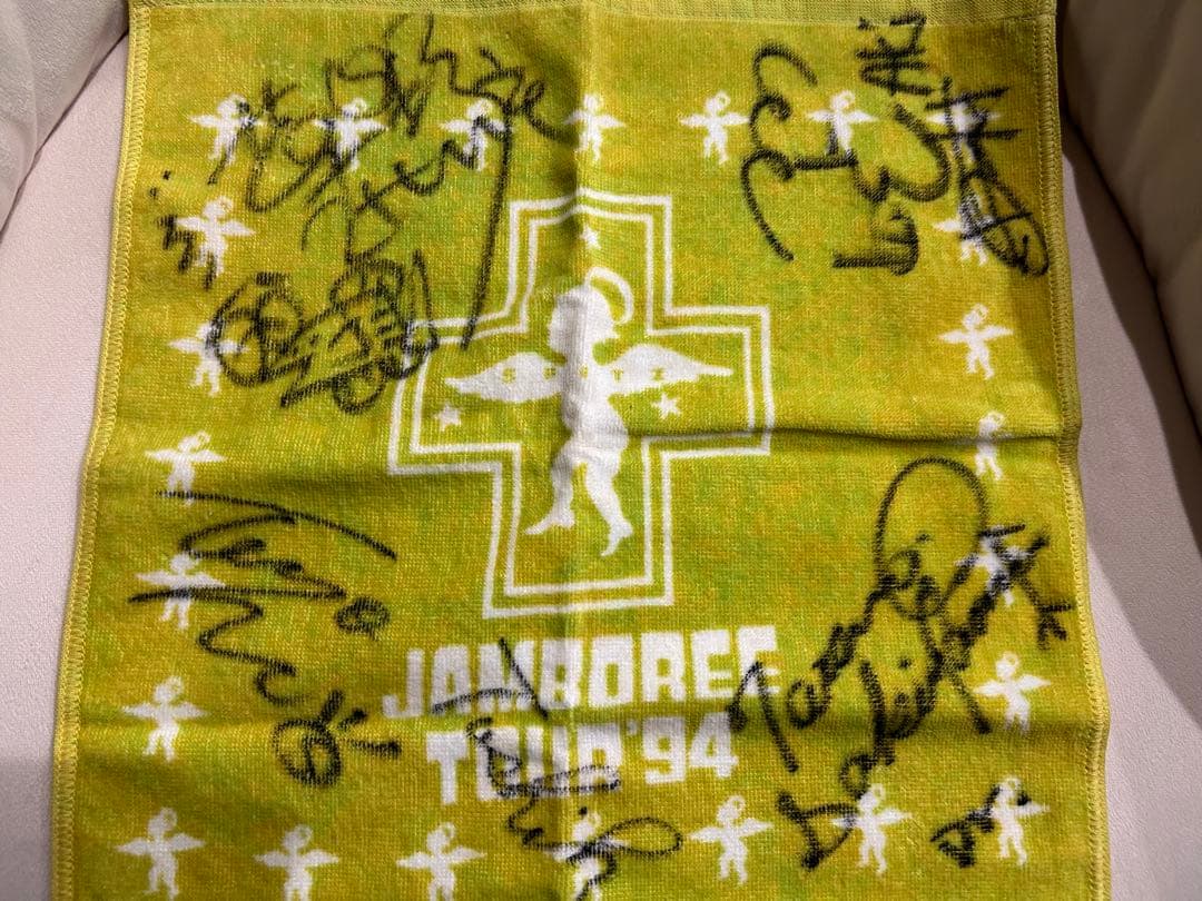 スピッツ ジャンボリーツアー94 直筆サイン入り タオル