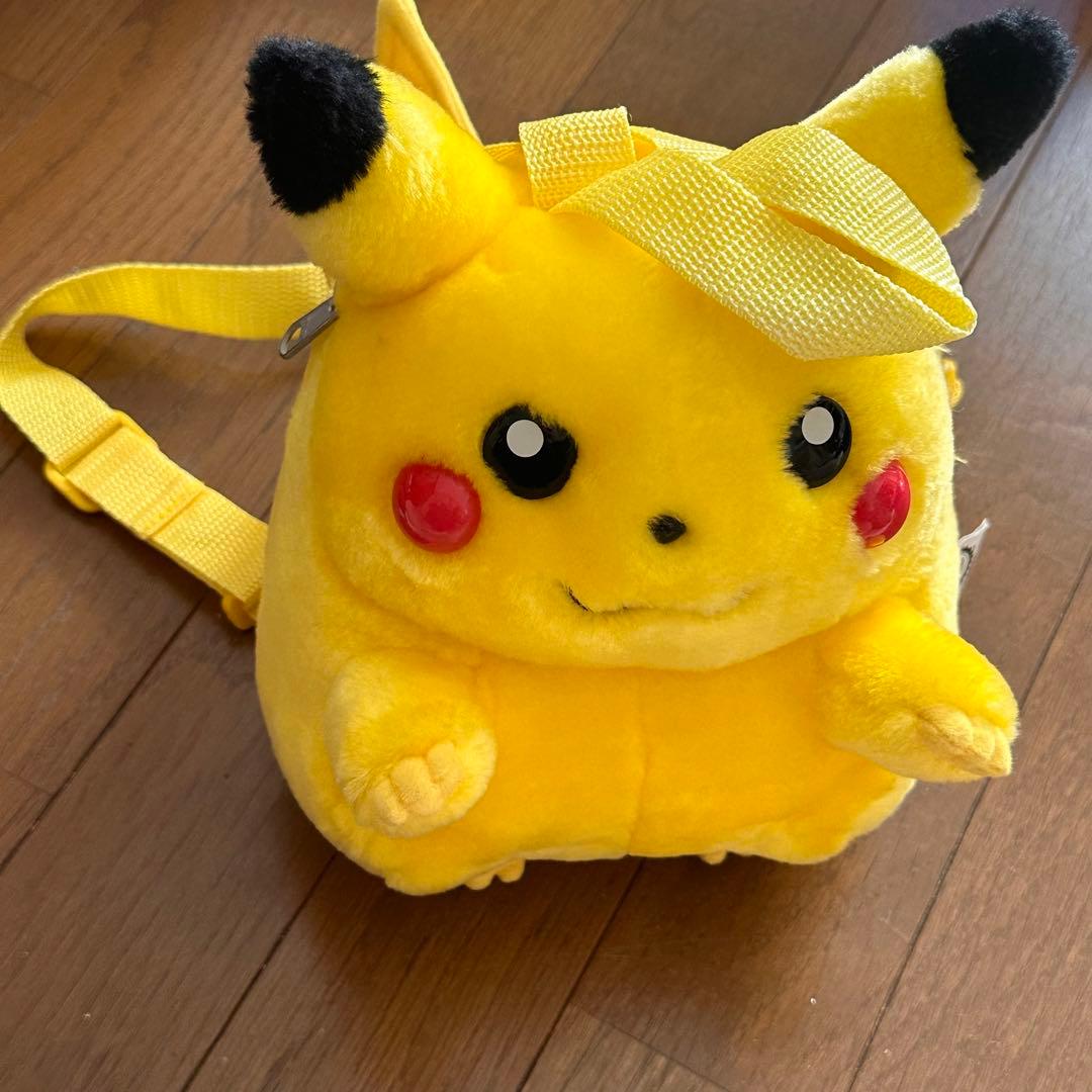希少　ポケモン　ピカチュウ　ぬいぐるみ　リュック　海外版　レトロ