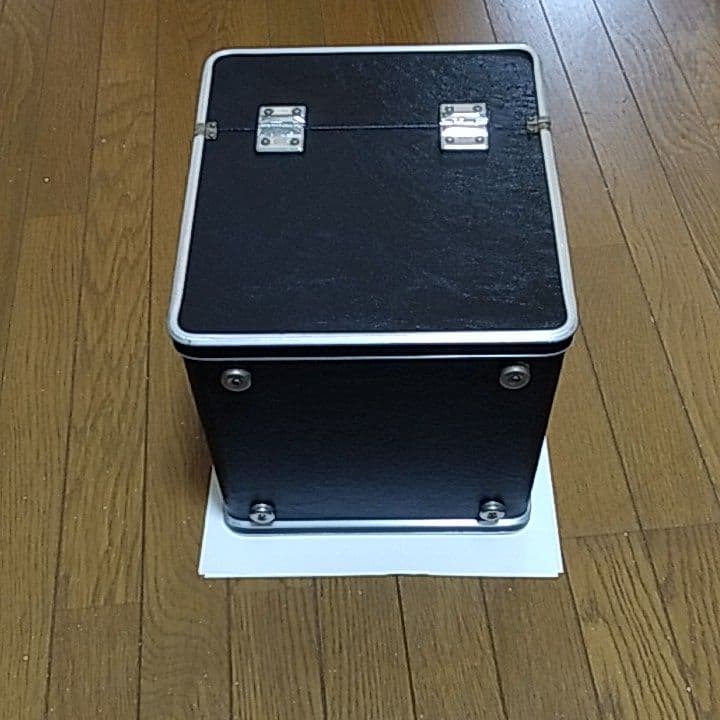 ☆♦期間限定♦ラジコン飛行機の送信機ケースです