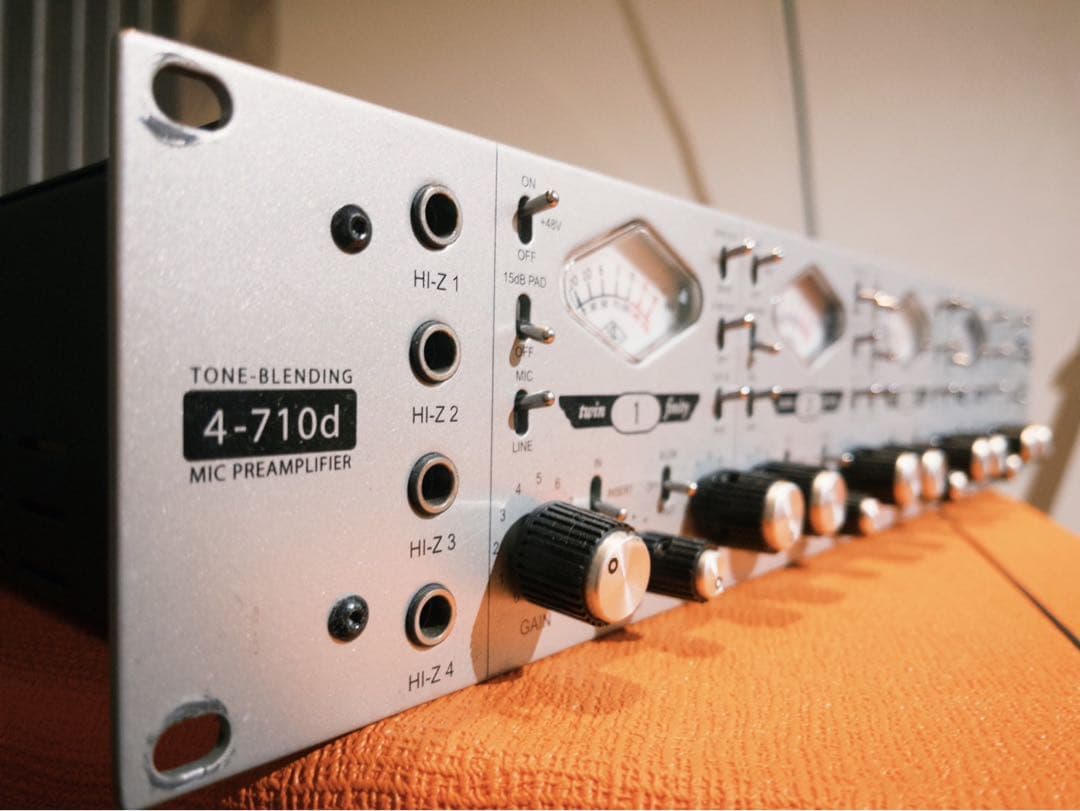 配信機器・PA機器・レコーディング機器 universal audio 4-710d