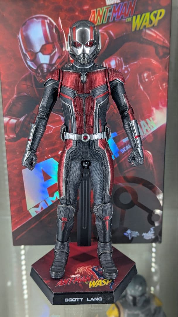 ホットトイズ　アントマン スコット・ラング 箱あり本体のみ