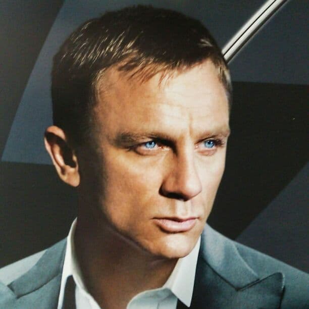 「００７カジノ・ロワイヤル」ＤＶＤ販促用Ｂ全サイズポスター（非売品・新品）