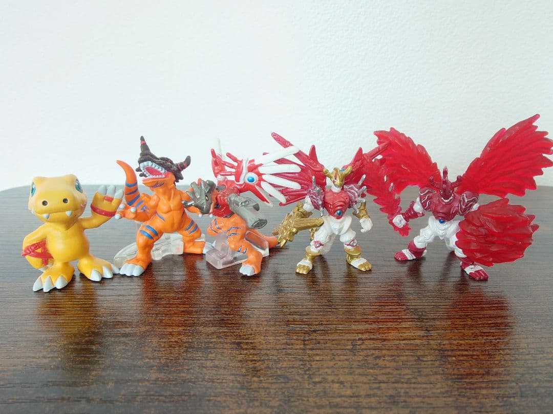 デジモンセイバーズ　フィギュア