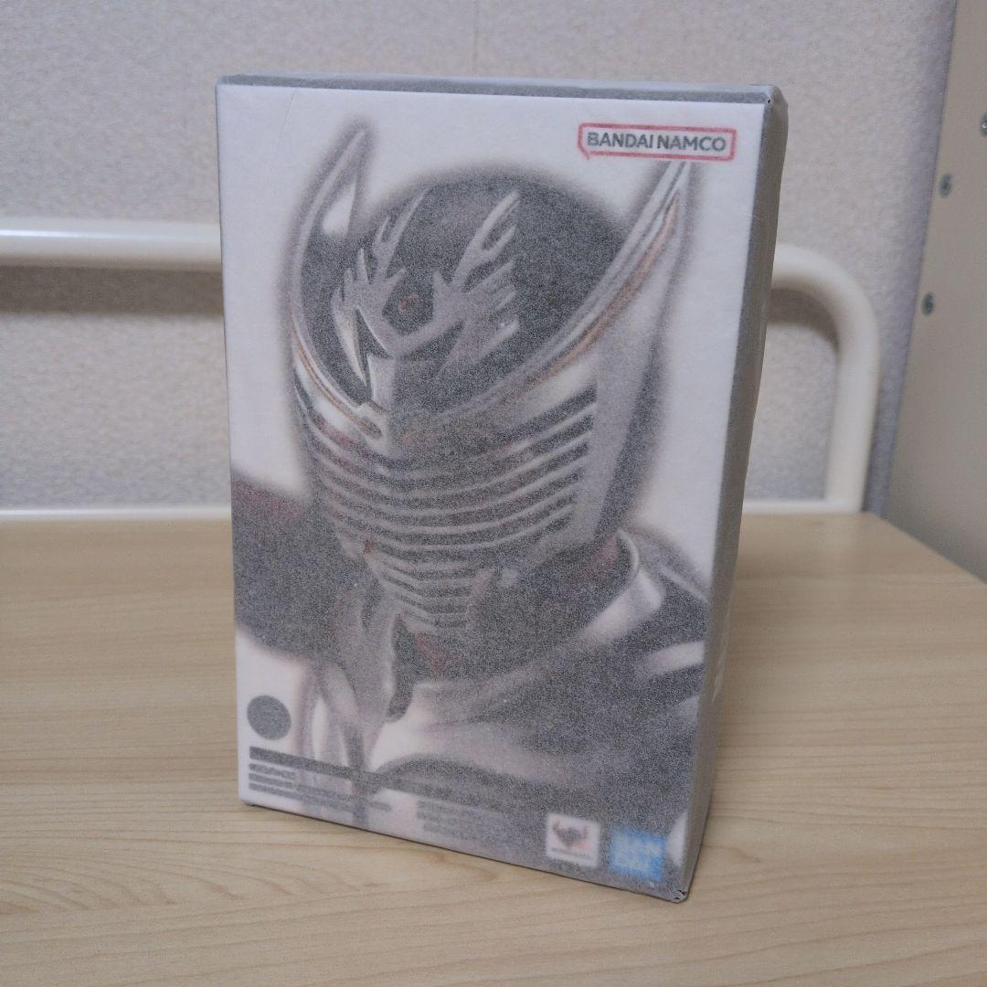 S.H.Figuarts　真骨彫製法　仮面ライダー龍騎　新品未開封