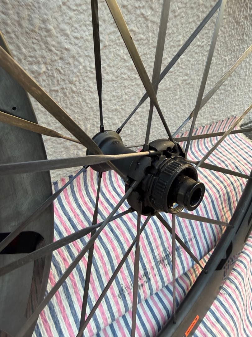 CADEX 50 Ultra Disc tubeless 付属品あり