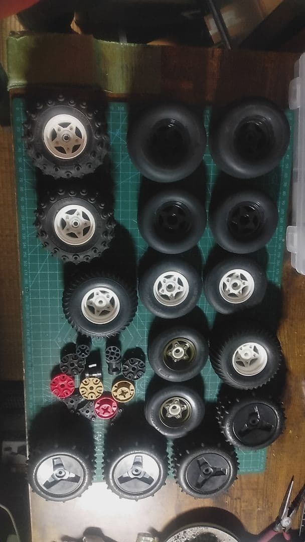 タミヤ2駆タイヤなどまとめて