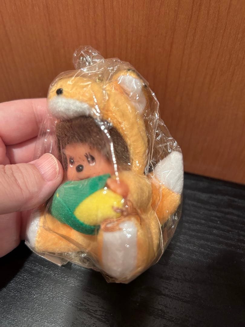 北海道限定！キツネ モンチッチ&メロンマグネット