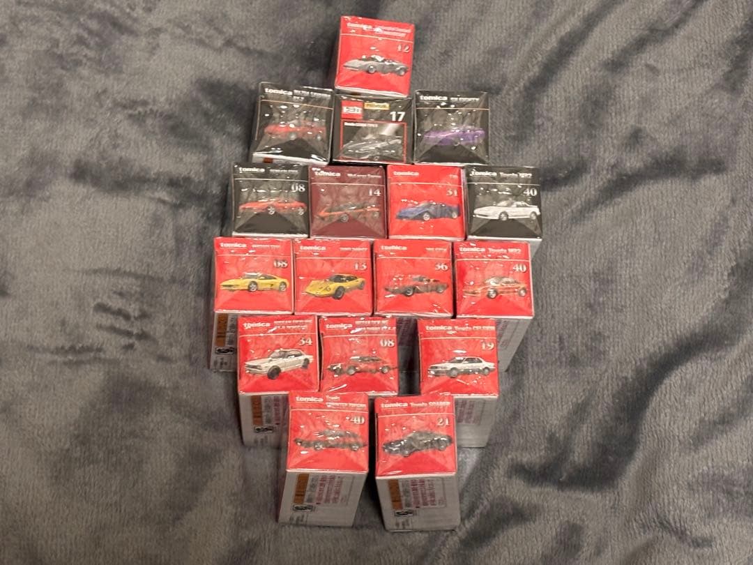 トミカプレミアム (発売記念仕様含む)17台 まとめ売り
