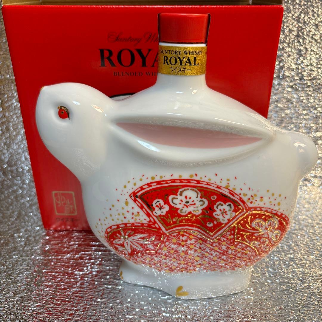 サントリーローヤル　干支ボトル　兎　2021年