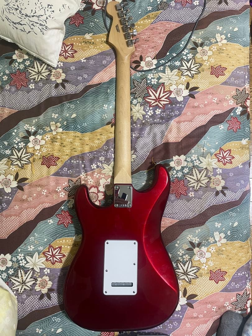 Fender Stratocaster エレキギター