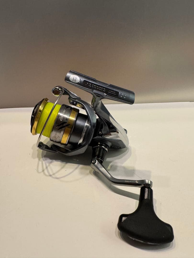 SHIMANO ULTEGRA C3000XG スピニングリール