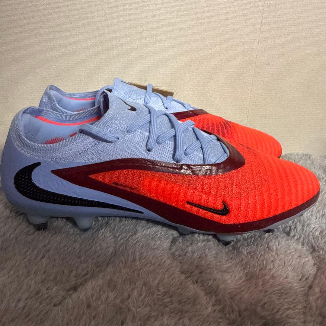 ナイキ　サッカースパイク　ファントム6 トップモデル　SG