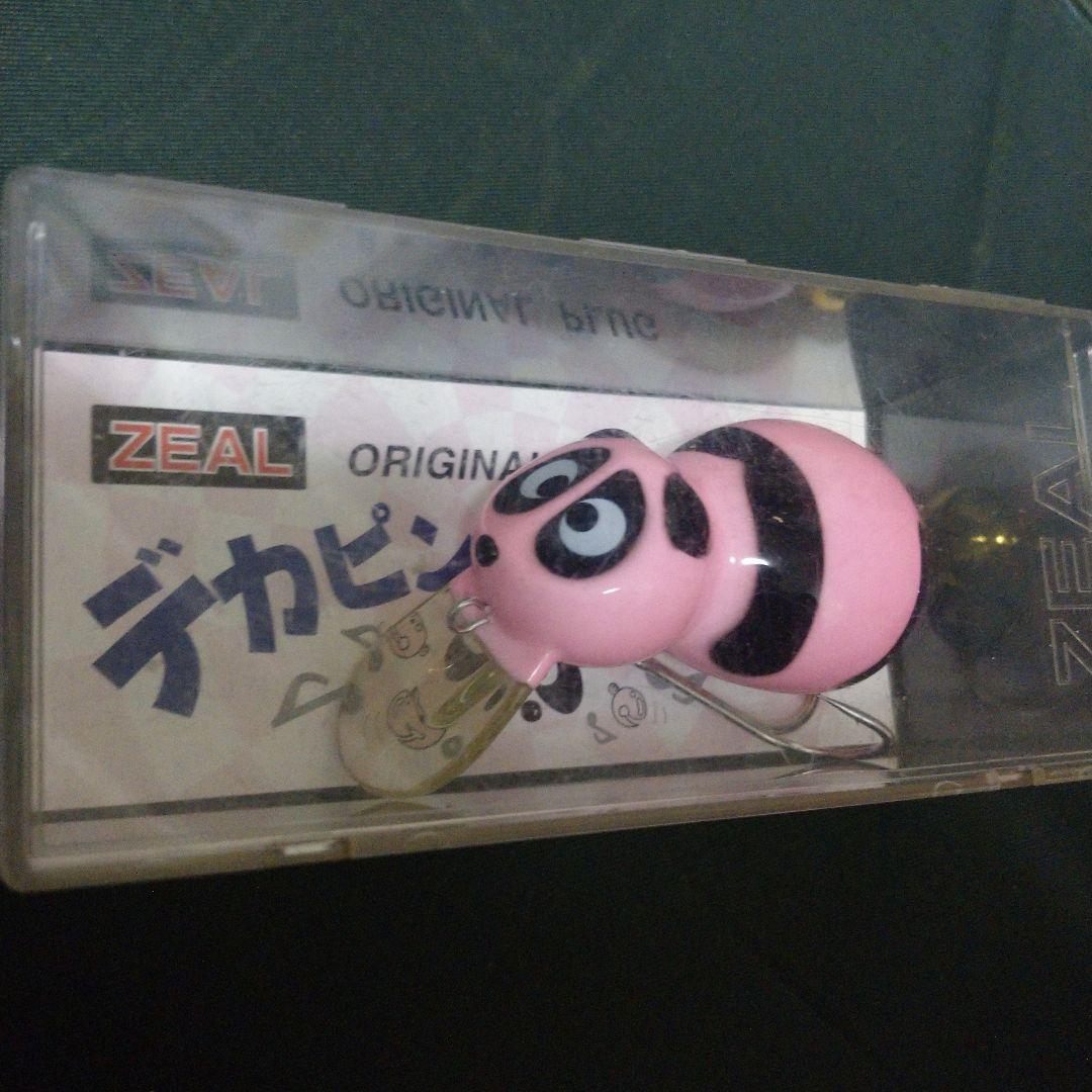ZEAL デカピンクのパンダ