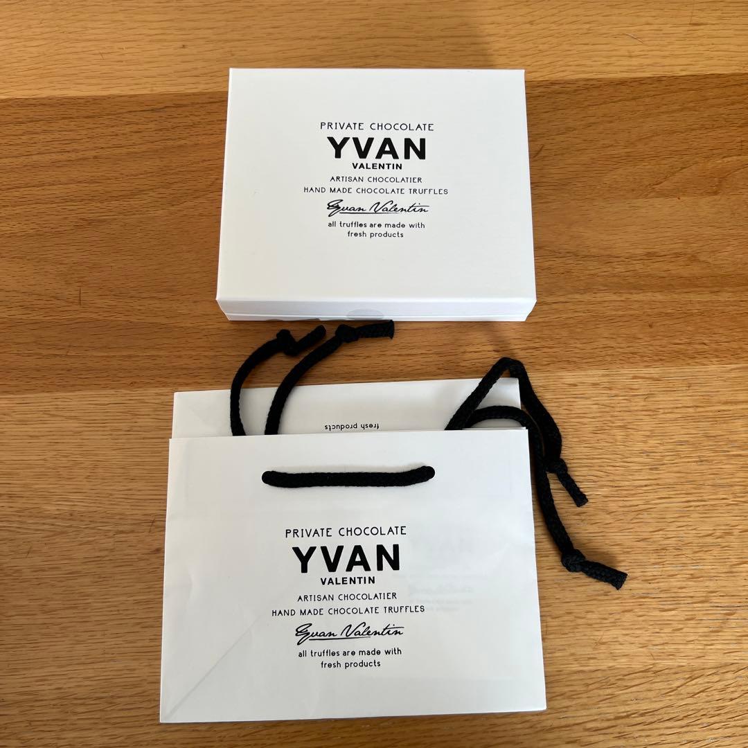 【新品未開封】イヴァンヴァレンティン チョコレートトリュフ 12個