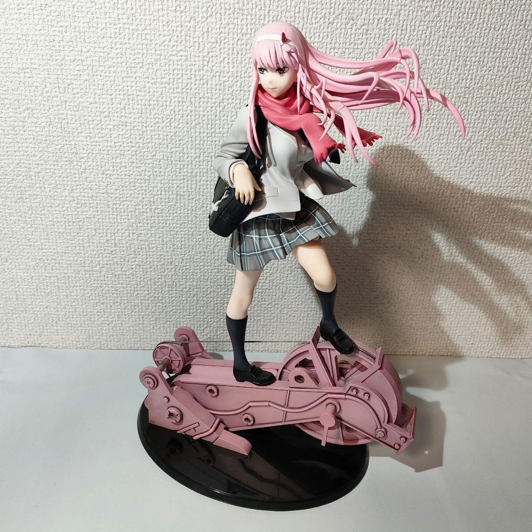 ☆　アニプレックス　ダリフラ　ゼロツー　制服　フィギュア　☆