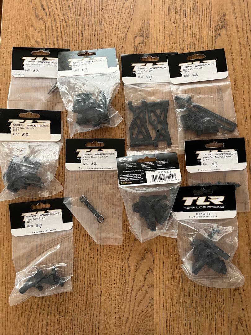 TLR 22-4ラジコンパーツセット 各種