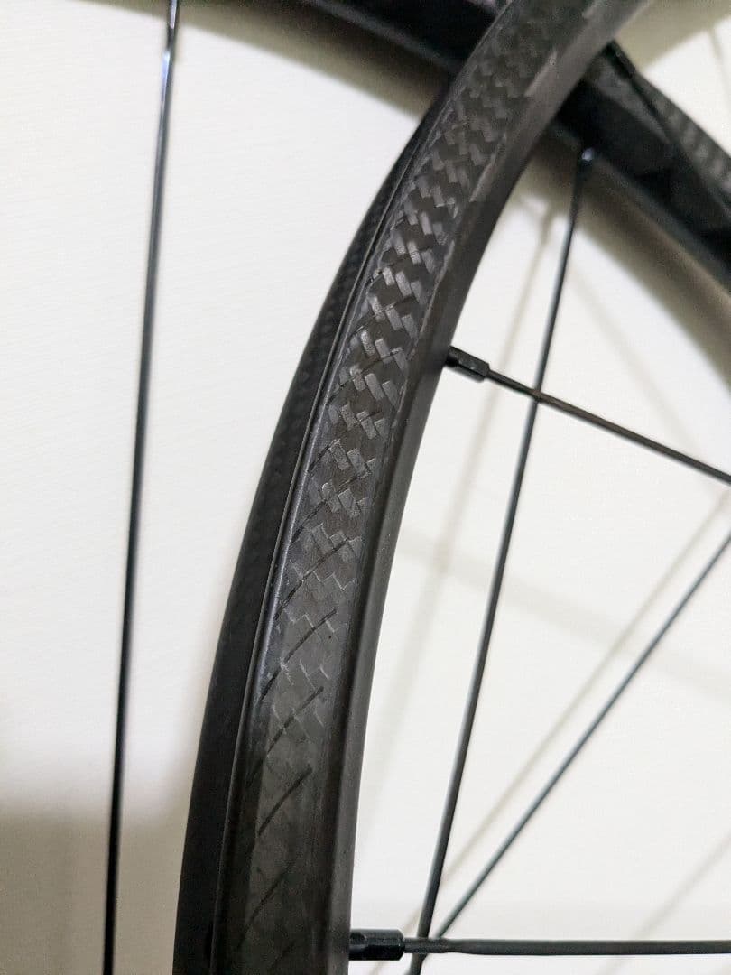 TNI SUB1ホイール　リムブレーキ用