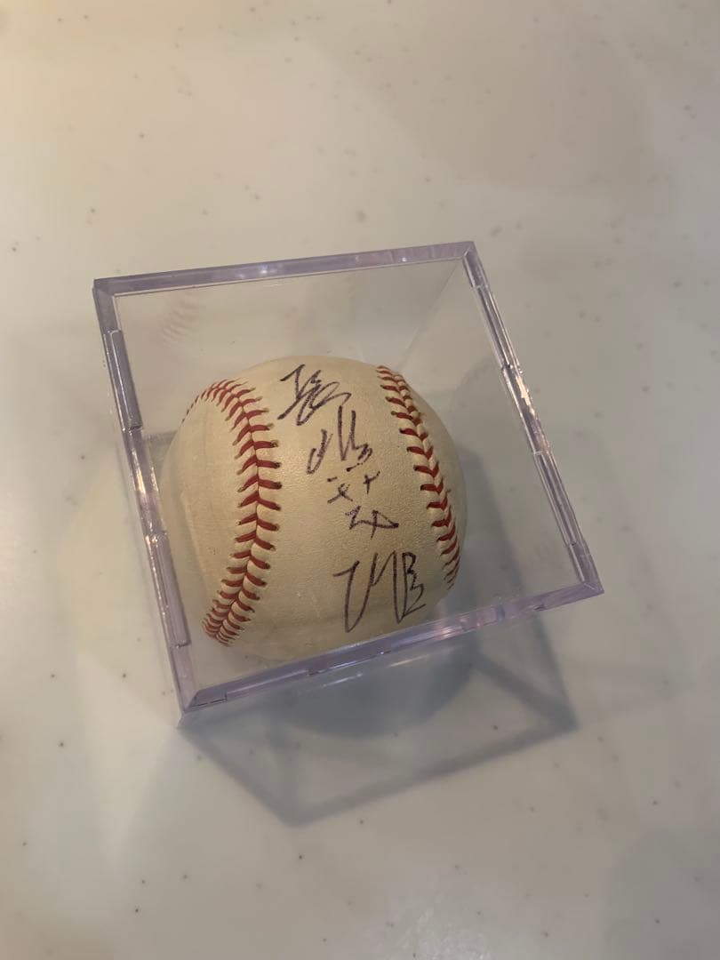 長嶋茂雄　直筆サインボール 透明ケース付き