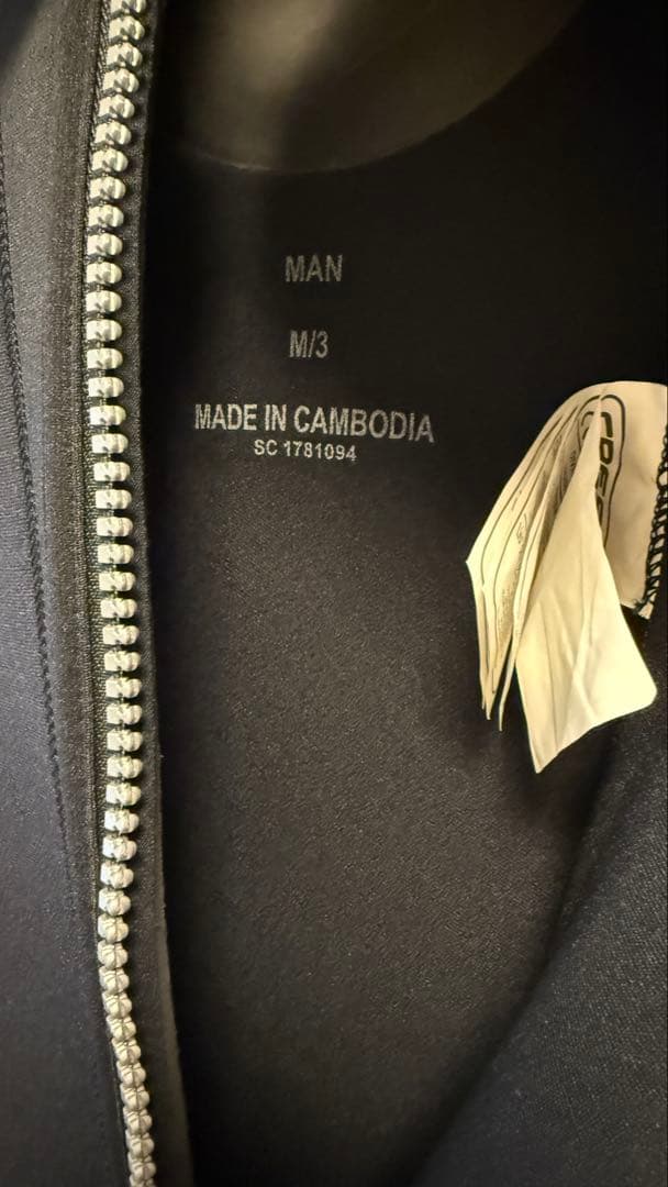 CRESSI クレッシー　ウェットスーツ5mm Casroro Mサイズ(M3)