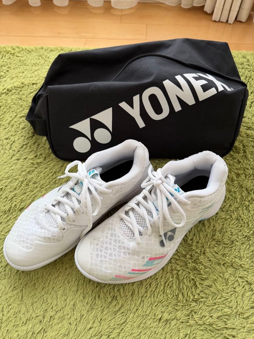 ヨネックス バドミントンシューズ SHBCA1MD-175 ケース付き