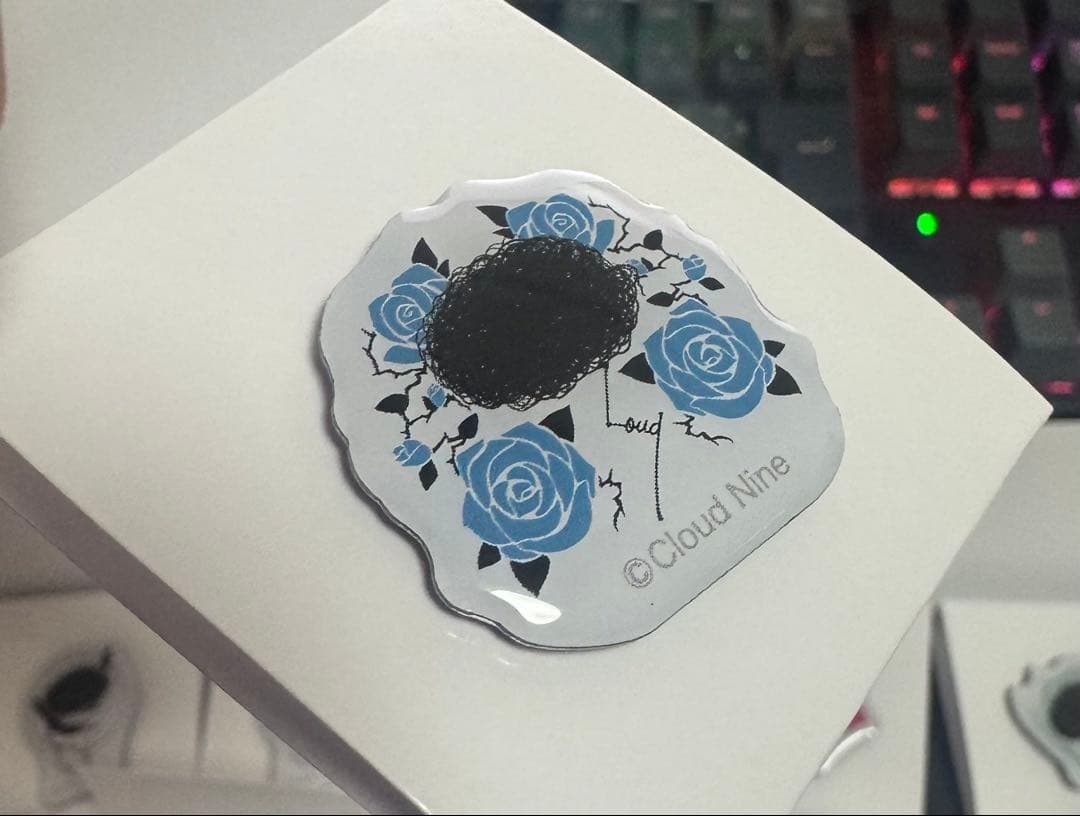 クラウドナインパーク　ランダムピンバッジ　ado