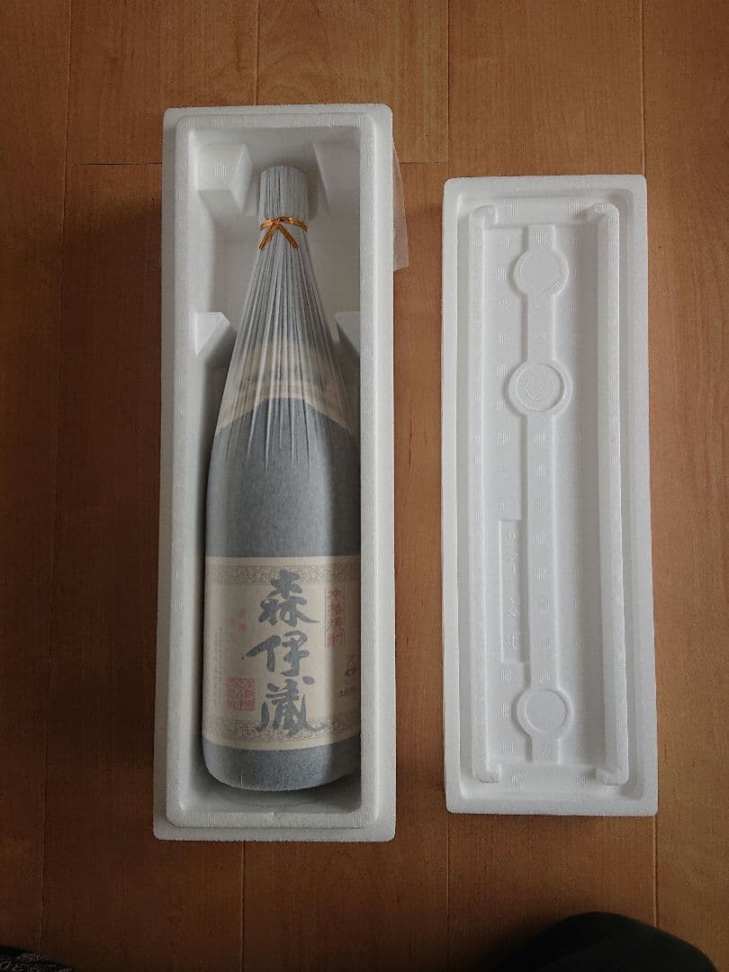 森伊蔵 焼酎1800ml 未開栓 2019年出荷商品