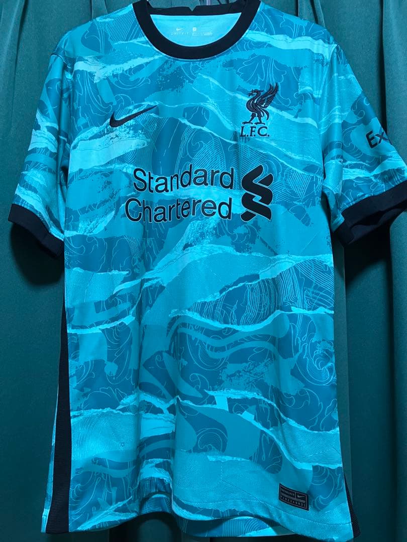 リヴァプール　ユニフォーム　カーティスジョーンズ